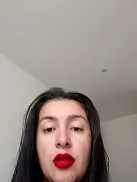 Cherry 1992 online show from May 13, 2026, 12:12 pm