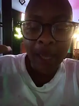 CuteHoney92 online show from January 17, 2026, 9:51 pm