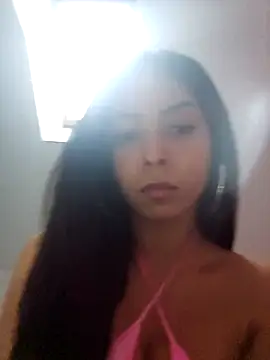 Snapshot of -xxx-Lally-xxx- chatting on October 29, 2025, 3:44 pm -xxx-Lally-xxx- online show from October 29, 2025, 3:44 pm