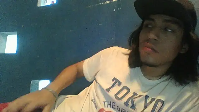 AlexAlejandro13 online show from March 12, 2026, 12:38 am