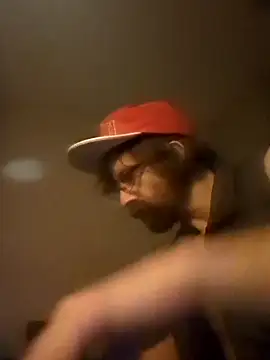 Snapshot of Bottomslut4tops84 chatting on December 17, 2025, 9:36 am Bottomslut4tops84 online show from December 17, 2025, 9:36 am