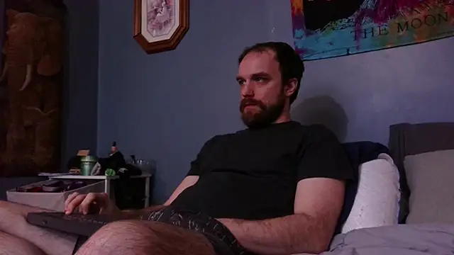 hpluvsplata online show from February 1, 2026, 1:53 pm