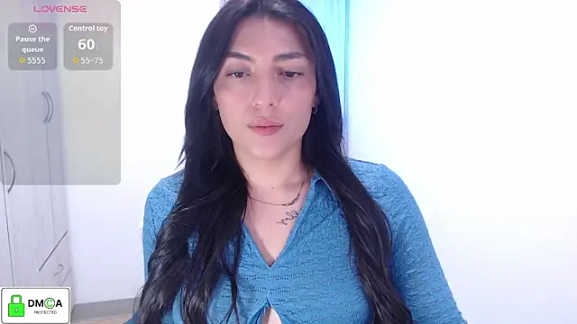 EricaVanderhill online show from November 15, 2025, 9:52 pm