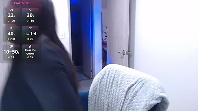 EricaVanderhill online show from September 12, 2025, 9:47 pm