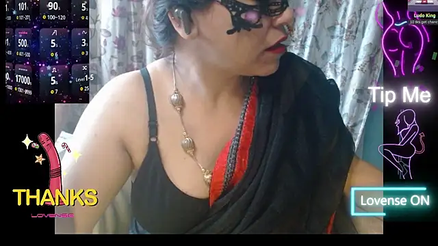Snapshot of Star-Night chatting on September 27, 2025, 8:09 am Star-Night online show from September 27, 2025, 8:09 am