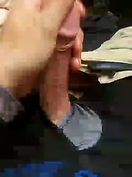 MrDaRkO 420 online show from February 1, 2025, 8:37 pm