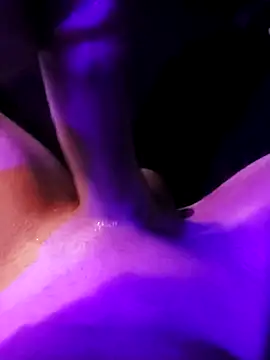 MrDaRkO 420 online show from February 15, 2025, 8:44 am