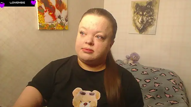 Janiffer MiMi online show from October 22, 2025, 5:01 pm