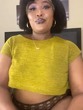 Snapshot of BADFATASS85 chatting on May 31, 2026, 1:06 pm BADFATASS85 online show from May 31, 2026, 1:06 pm