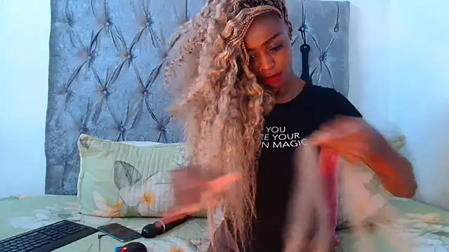 AvaOcean online show from March 22, 2025, 9:42 pm