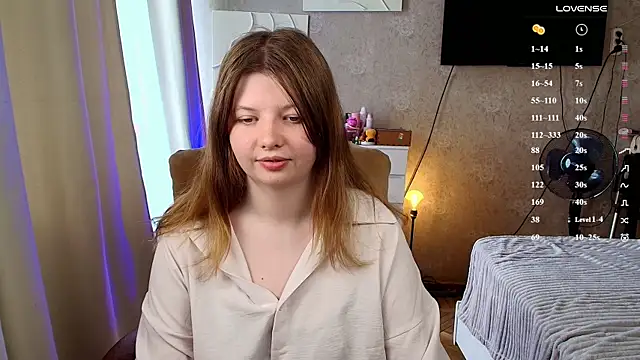 Snapshot of Vivian_cutie chatting on May 10, 2026, 12:31 pm Vivian cutie online show from May 10, 2026, 12:31 pm