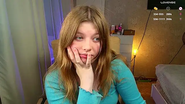 Vivian cutie online show from November 5, 2025, 2:42 pm