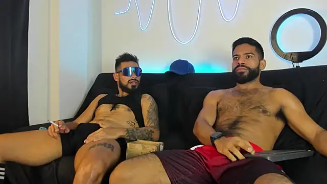 sweatyhairypig23 online show from May 3, 2026, 5:45 am