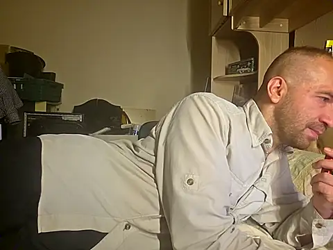 theSmallest-dick online show from October 1, 2025, 2:17 am