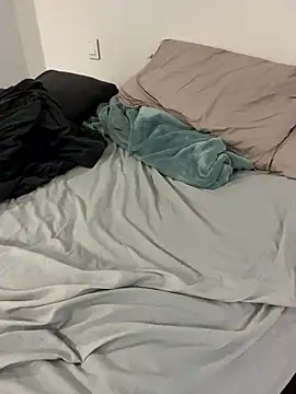 sweeti Em online show from January 13, 2026, 8:02 pm