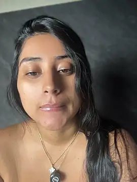 Snapshot of Valentinne_z chatting on June 27, 2026, 6:03 pm Valentinne z online show from June 27, 2026, 6:03 pm