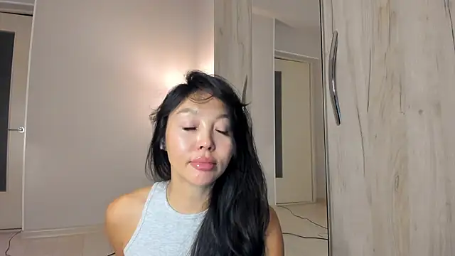 keiko hot online show from April 5, 2026, 10:05 pm