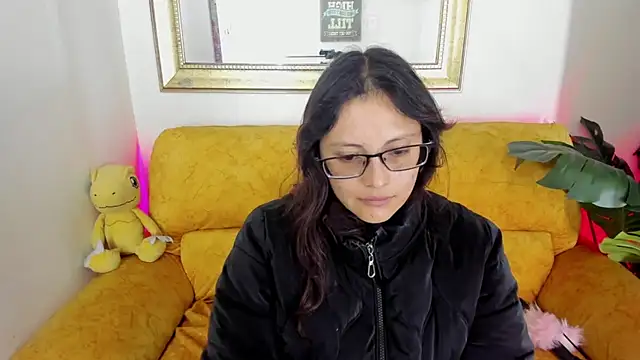 Kyomi chang online show from April 7, 2026, 12:51 pm