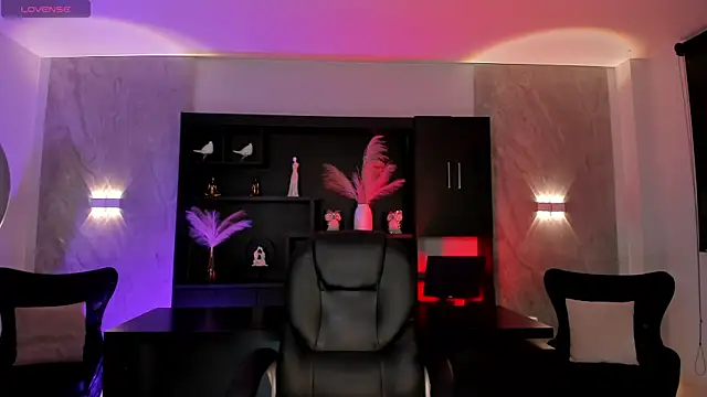 Snapshot of JennaOlsonX chatting on October 9, 2025, 6:30 pm JennaOlsonX online show from October 9, 2025, 6:30 pm