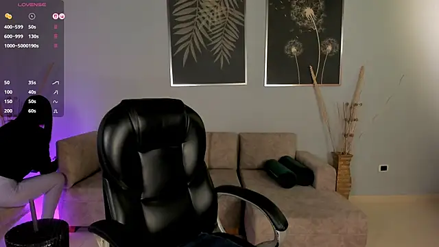 Snapshot of JennaOlsonX chatting on November 30, 2025, 11:33 am JennaOlsonX online show from November 30, 2025, 11:33 am