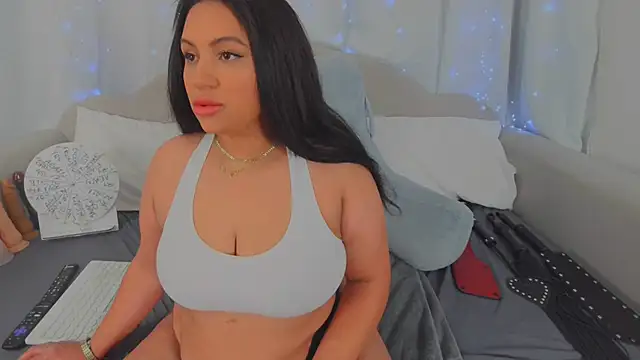 MeghanXO online show from February 5, 2026, 2:35 pm