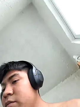 maximuslp online show from April 20, 2026, 11:28 pm