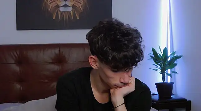 Snapshot of DanielCrush1 chatting on February 15, 2025, 6:55 am DanielCrush1 online show from February 15, 2025, 6:55 am