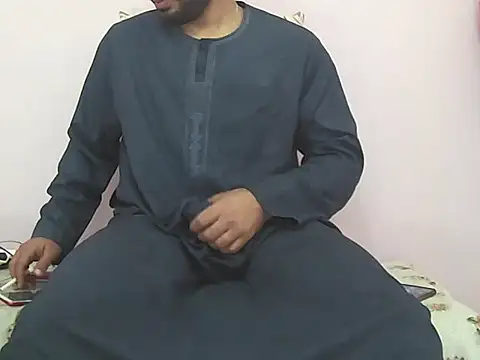 foxsanSs online show from April 13, 2026, 6:39 am