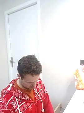 antoinepassion online show from February 23, 2025, 5:29 pm