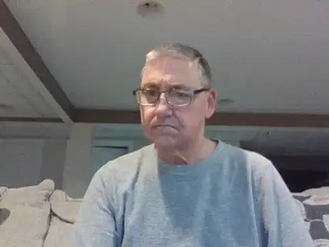 Snapshot of takeitall101 chatting on December 28, 2024, 6:28 am takeitall101 online show from December 28, 2024, 6:28 am