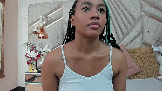 AgataRinaldi online show from December 17, 2025, 9:42 pm