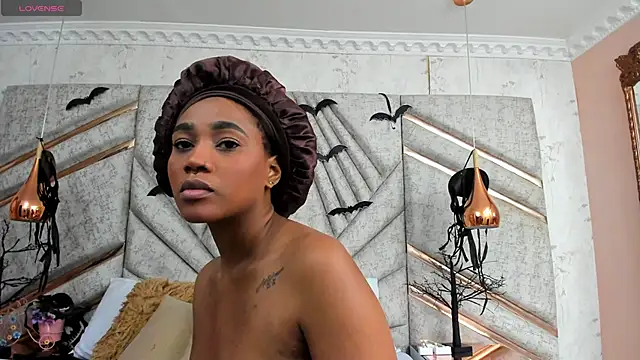 AgataRinaldi online show from November 7, 2025, 8:24 pm