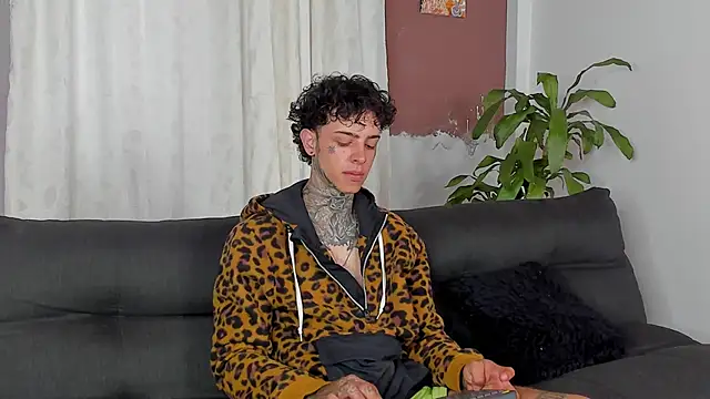 Aron ford online show from October 1, 2025, 11:47 am