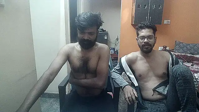 Snapshot of Indiaguy4u chatting on December 14, 2024, 6:20 pm Indiaguy4u online show from December 14, 2024, 6:20 pm