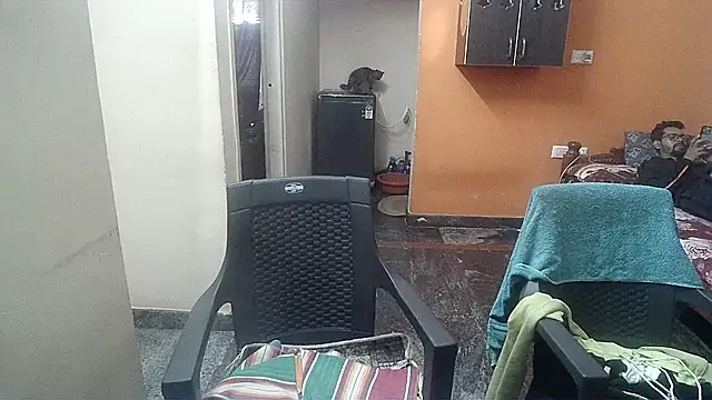 Snapshot of Indiaguy4u chatting on December 29, 2024, 6:24 am Indiaguy4u online show from December 29, 2024, 6:24 am