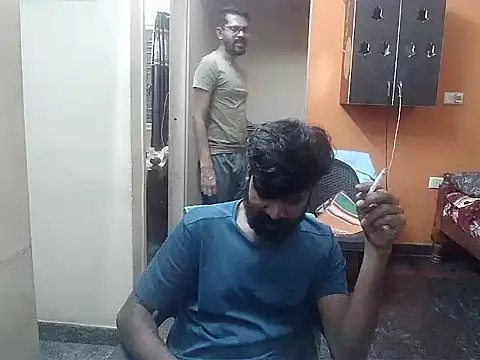 Snapshot of Indiaguy4u chatting on December 6, 2024, 4:33 pm Indiaguy4u online show from December 6, 2024, 4:33 pm