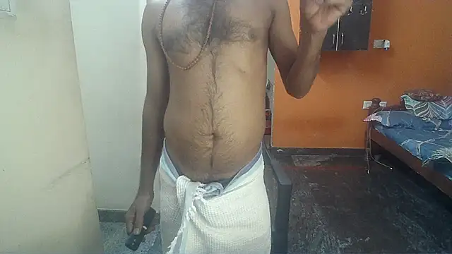 Snapshot of Indiaguy4u chatting on March 8, 2025, 3:02 pm Indiaguy4u online show from March 8, 2025, 3:02 pm