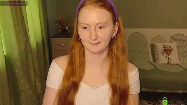 Snapshot of astoria_ross_ chatting on May 21, 2026, 3:09 pm astoria ross online show from May 21, 2026, 3:09 pm