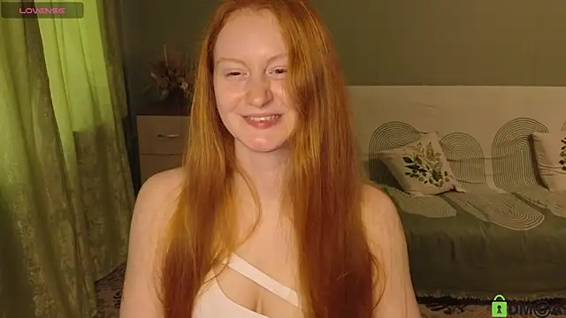 Snapshot of astoria_ross_ chatting on May 25, 2026, 3:11 pm astoria ross online show from May 25, 2026, 3:11 pm