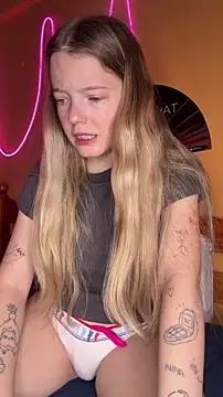 -veranito- online show from March 5, 2026, 9:11 pm