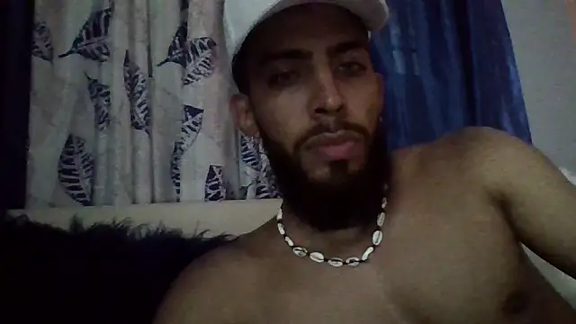 Snapshot of Alessandro__Rossi chatting on March 6, 2025, 11:31 pm Alessandro  Rossi online show from March 6, 2025, 11:31 pm