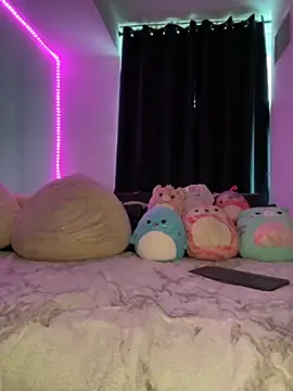 katyaaxo online show from September 23, 2025, 7:10 pm