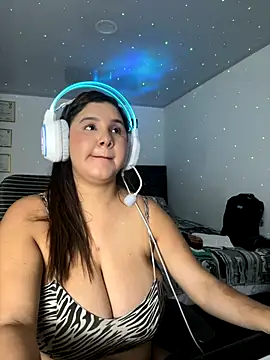 ValleryParker online show from October 16, 2025, 2:53 am