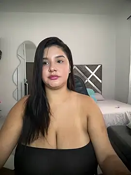 Snapshot of ValleryParker chatting on February 3, 2026, 8:58 pm ValleryParker online show from February 3, 2026, 8:58 pm