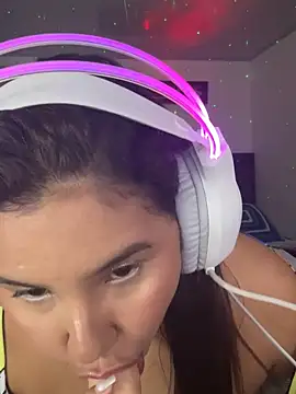 ValleryParker online show from October 11, 2025, 3:29 am