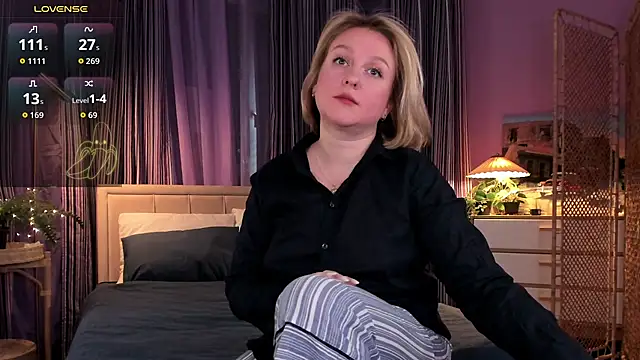 Snapshot of Lazy_Lady chatting on February 17, 2026, 12:35 pm Lazy Lady online show from February 17, 2026, 12:35 pm