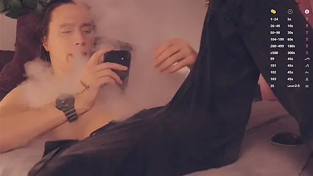 Snapshot of NigelStriker chatting on January 10, 2025, 5:02 pm NigelStriker online show from January 10, 2025, 5:02 pm