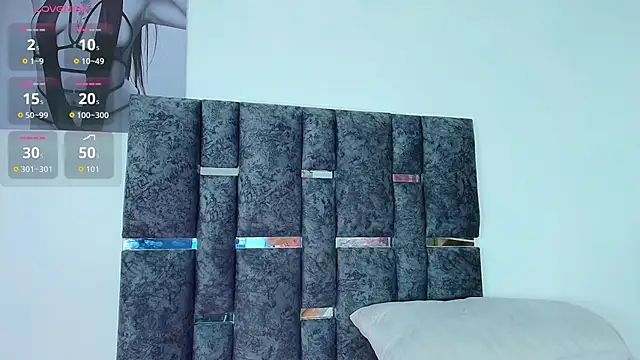 Natasharuso online show from February 3, 2026, 10:53 am