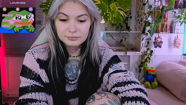 jelya sg online show from October 11, 2025, 1:12 pm