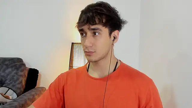 AlexRivera6 online show from November 19, 2025, 5:57 pm